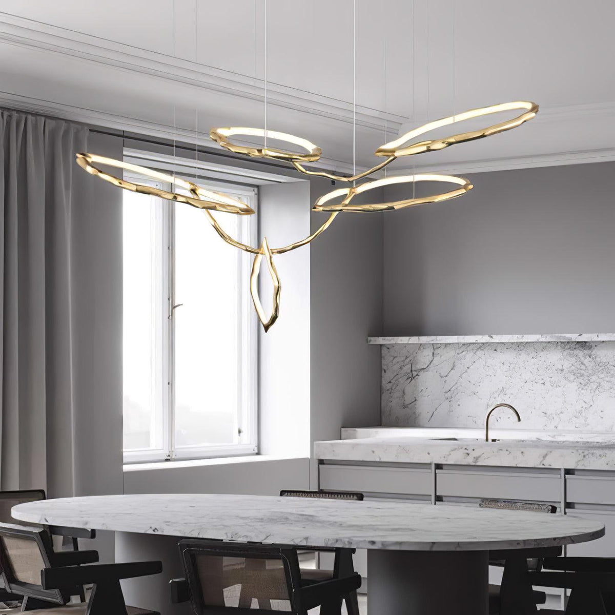 Aballs Kronleuchter Cloud Rings Series in Messing