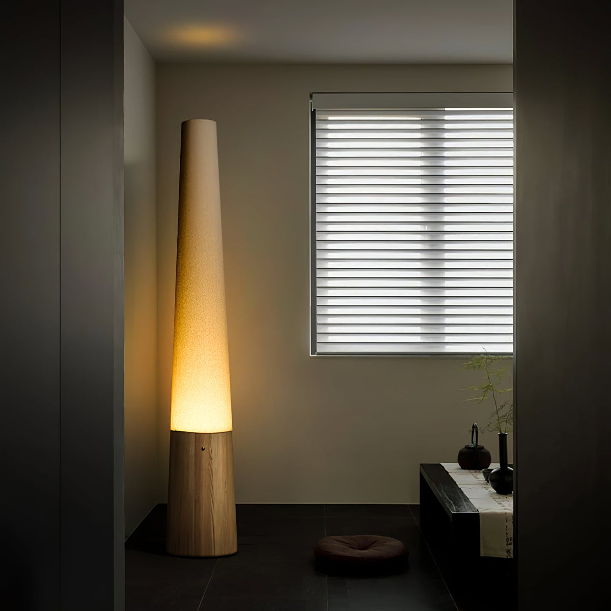 Glow Stehleuchte aus Holz