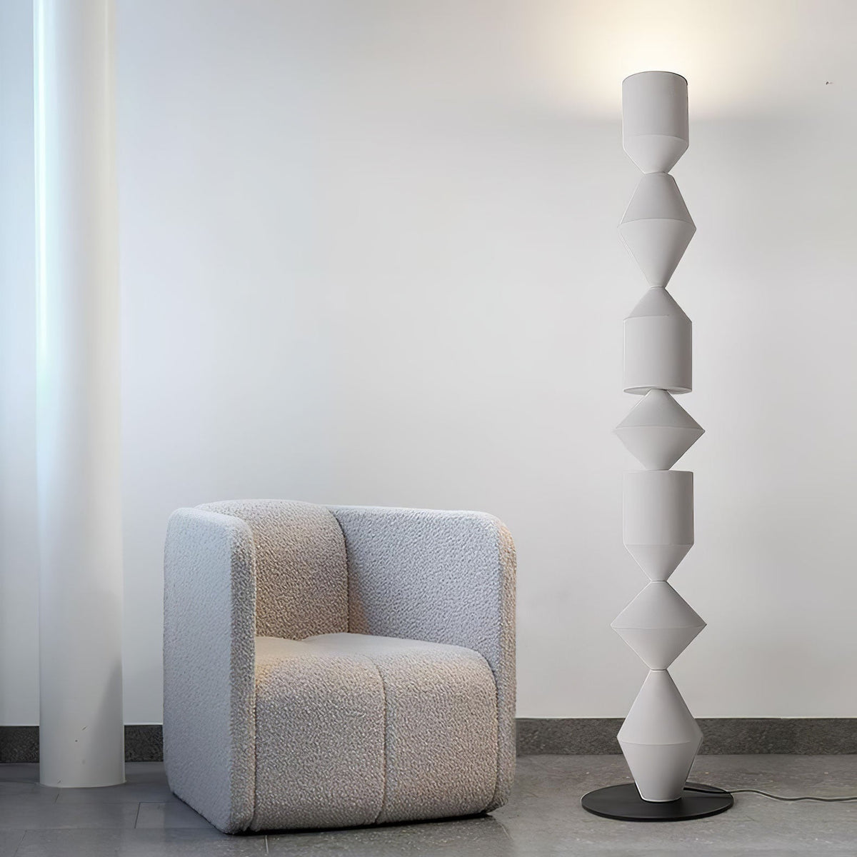 Drisen Minimalistische Stehleuchte aus Holz