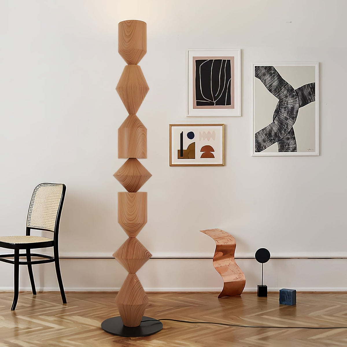Drisen Minimalistische Stehleuchte aus Holz