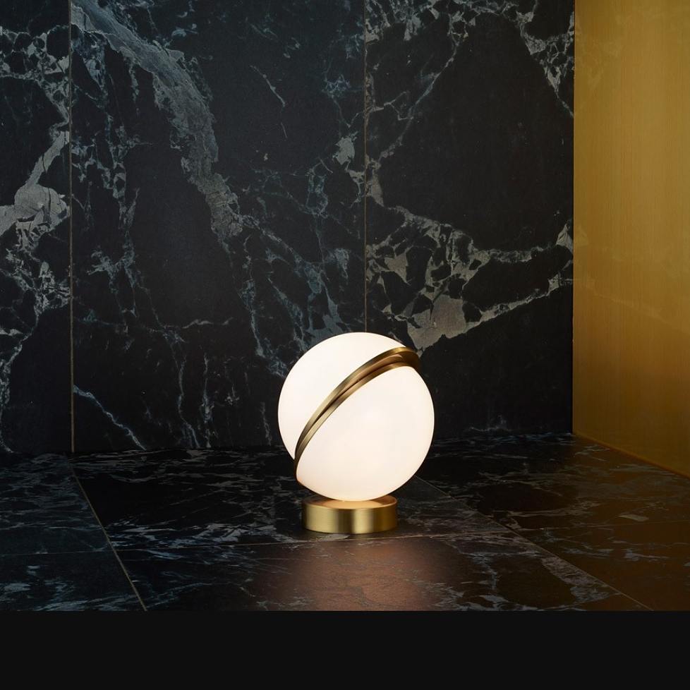 Solaria futuristische Tischleuchte