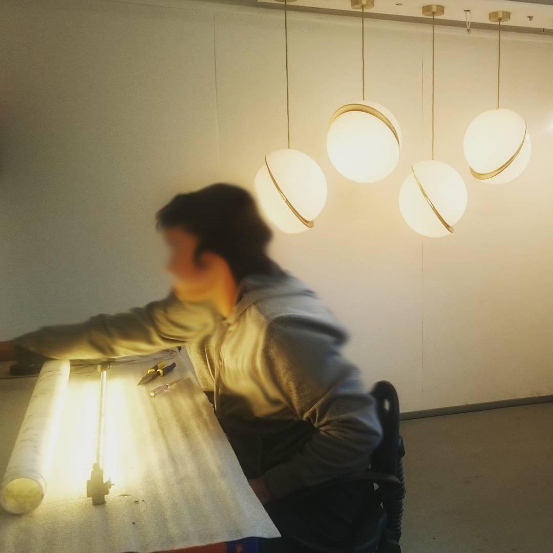 Cavira Pendelleuchte minimalistisch und aus Glas