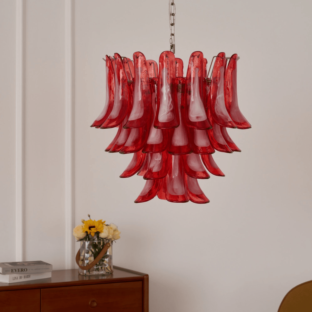 Celoelle Kronleuchter Karmesin Murano-Glasblüten geschichtet Vintage