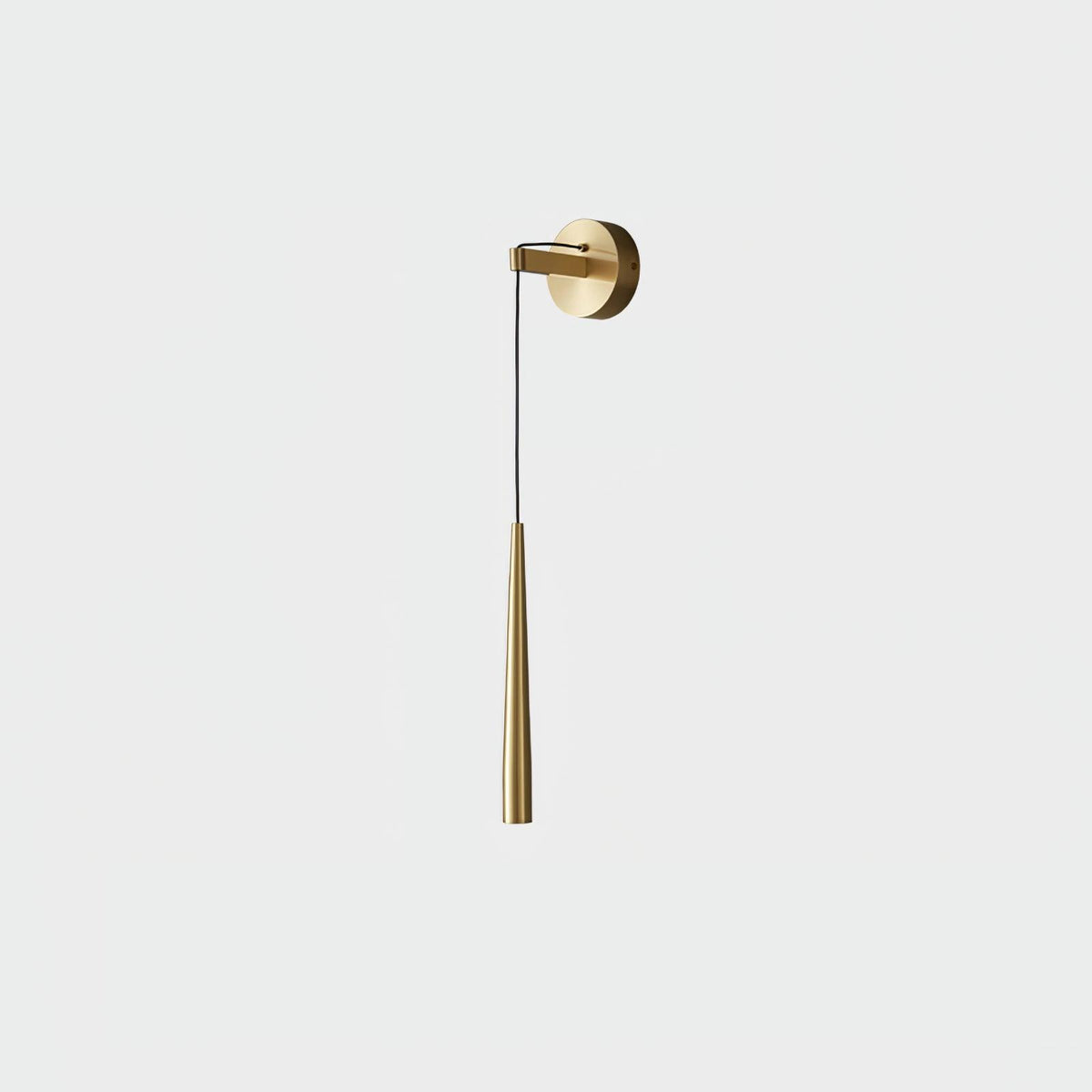 Dava zeitgenössische minimalistische konische Kristall-Wandleuchte