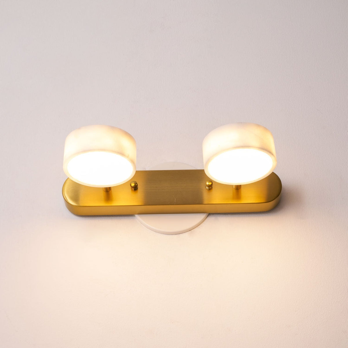 Orshaa lineare Travertin-Wandlampe