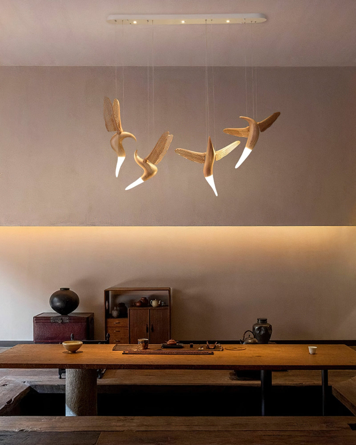 Elsilor Avian-Inspired Holz-Pendelleuchte