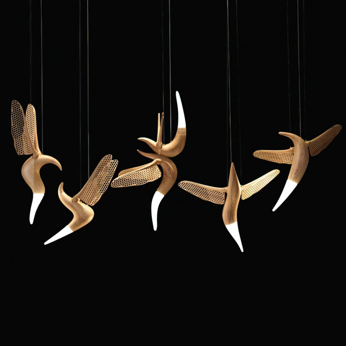 Elsilor Avian-Inspired Holz-Pendelleuchte