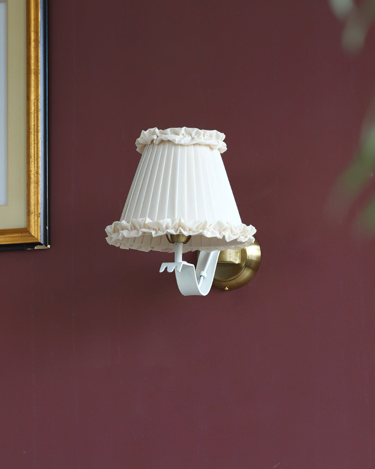 Rosabelle Ruffle Wandleuchte