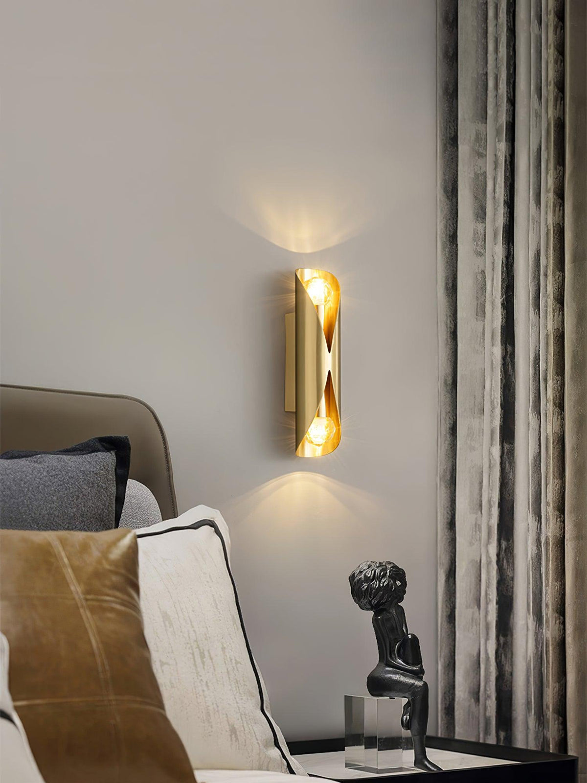 Veyric Diamant-Messing-Wandleuchte