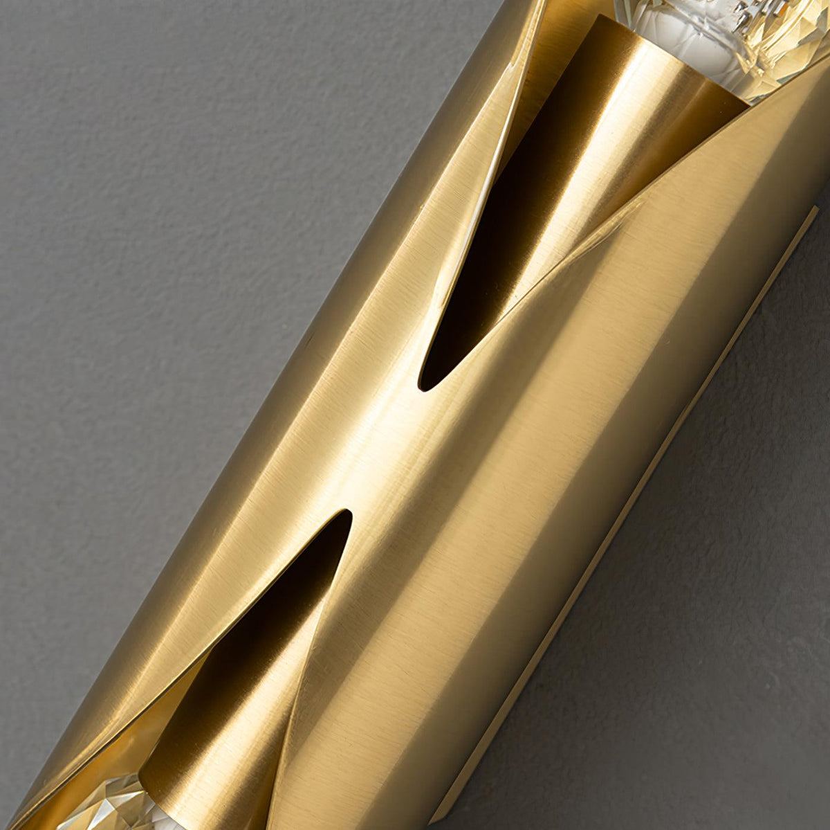 Veyric Diamant-Messing-Wandleuchte