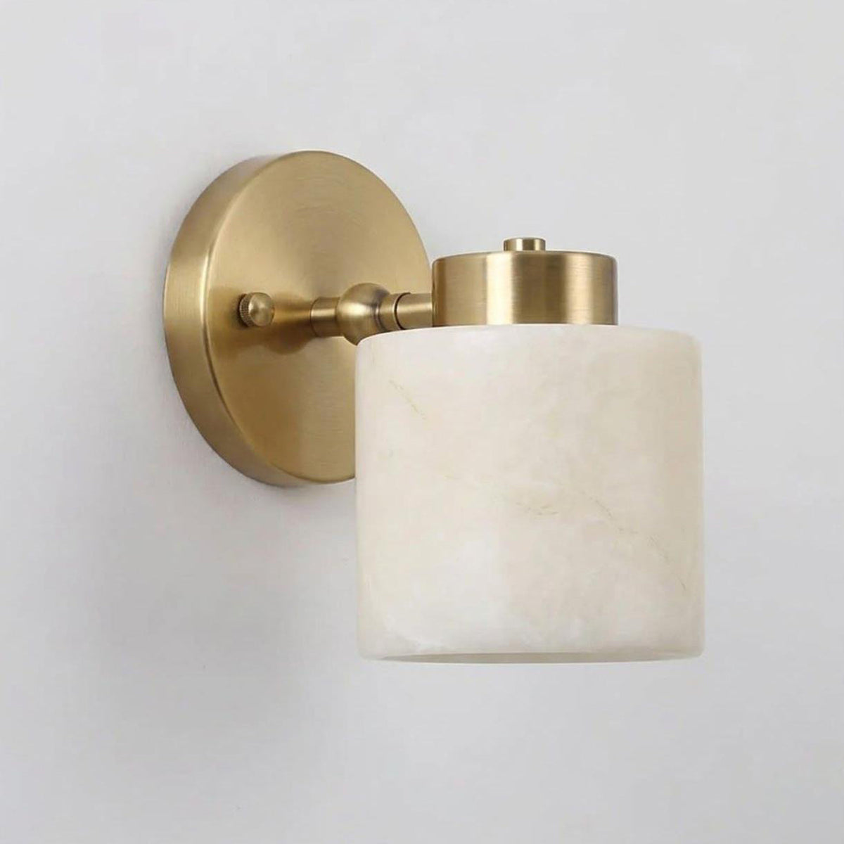 Isencombe Alabaster-Wandleuchte