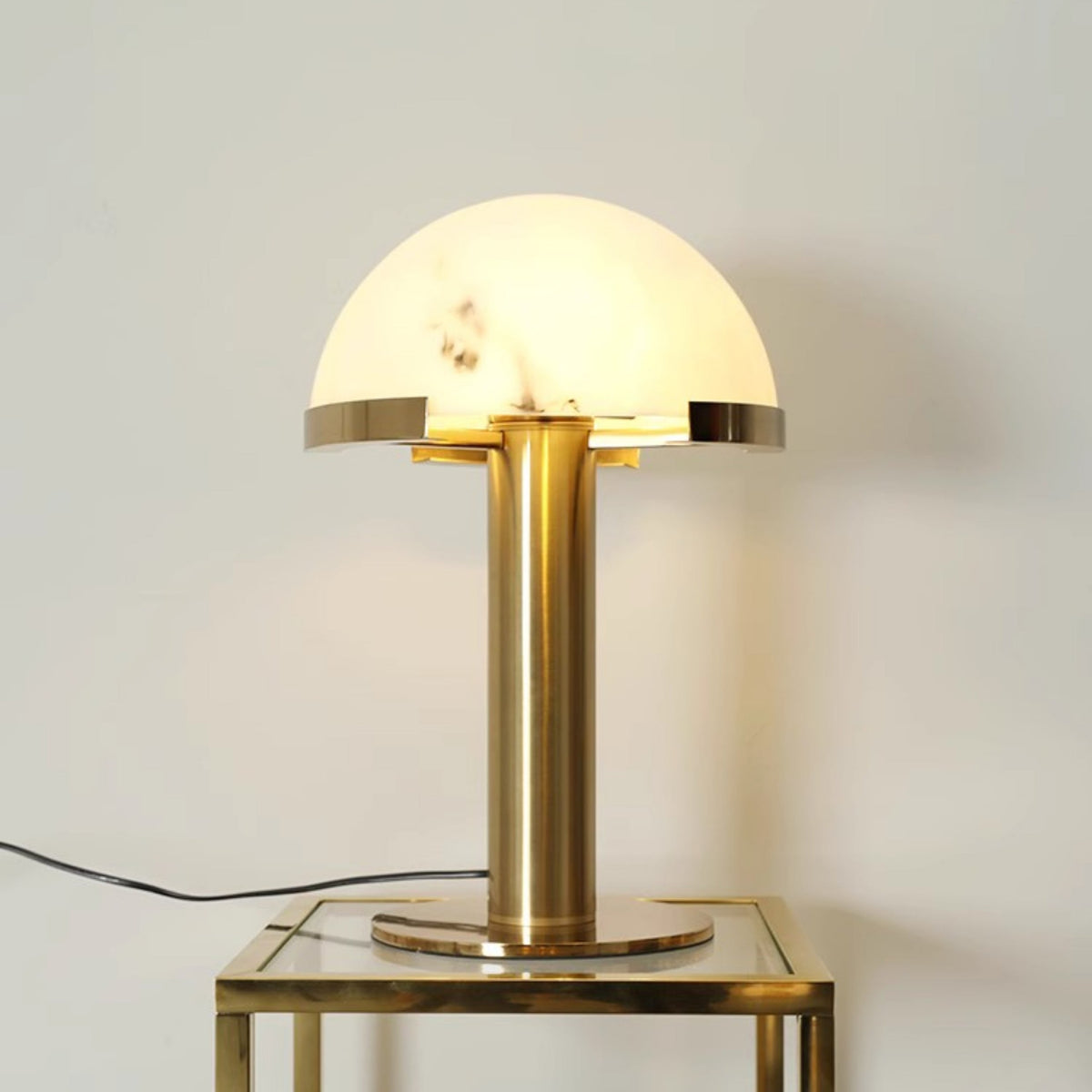Keir Alabaster-Tischlampe