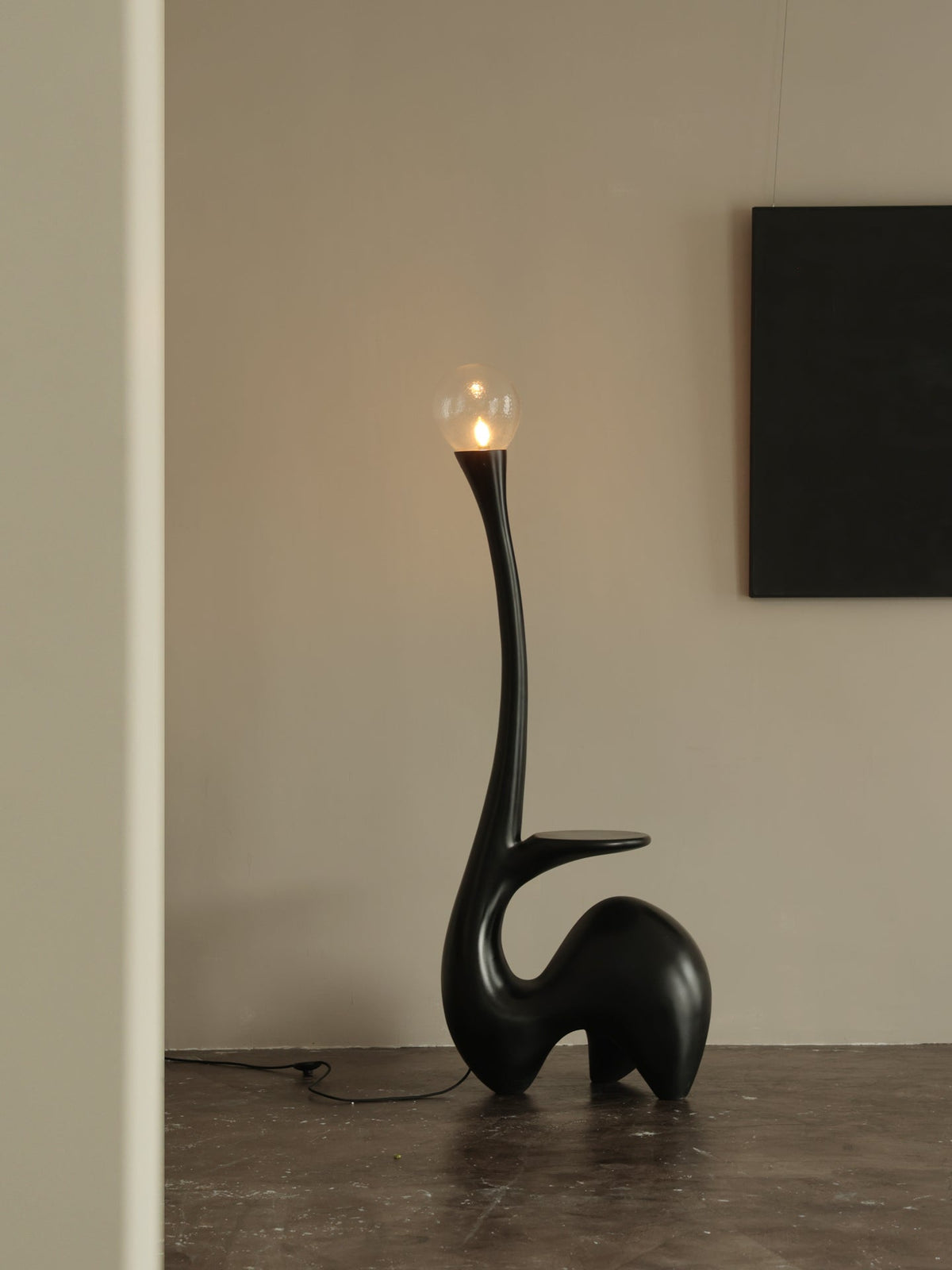 Lurk Skulpturale Stehleuchte