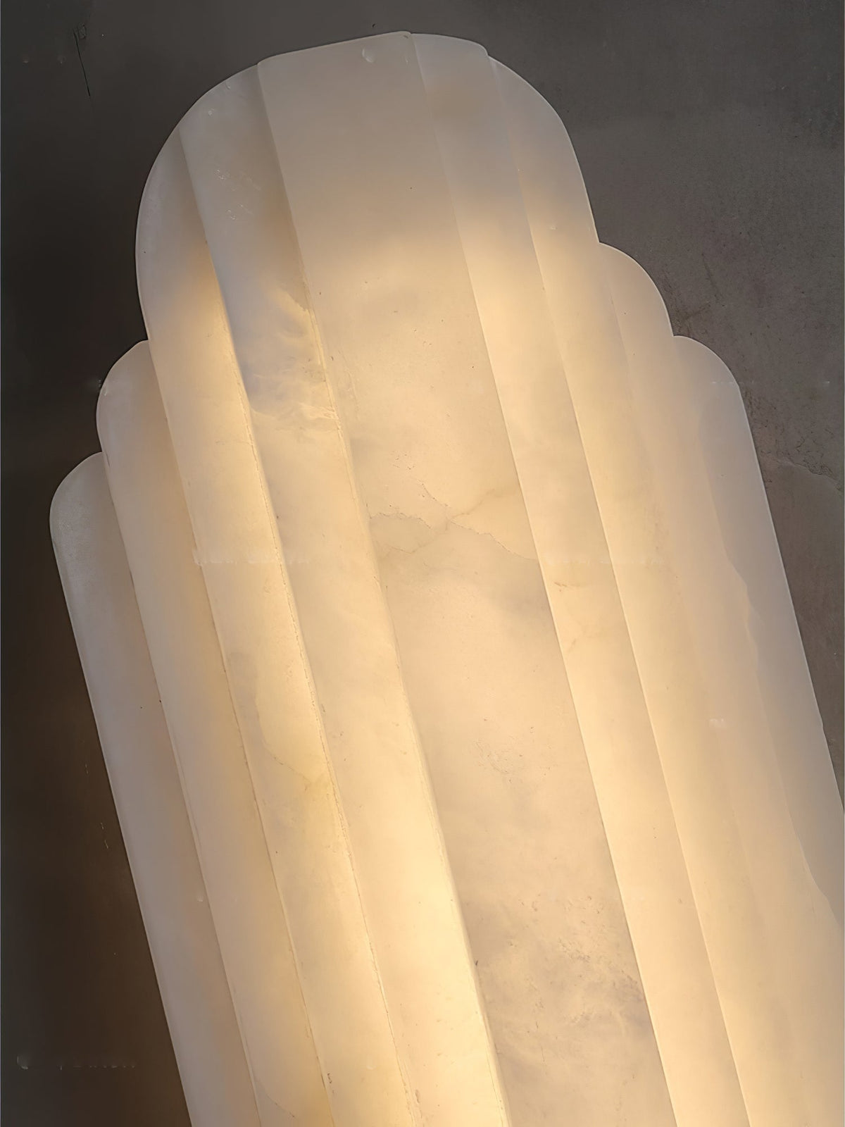 Avenanina Art Deco Alabaster Wandleuchte