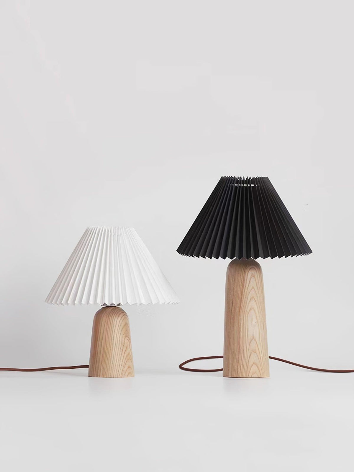 Sylineria Minimalistische Tischleuchte aus Holz