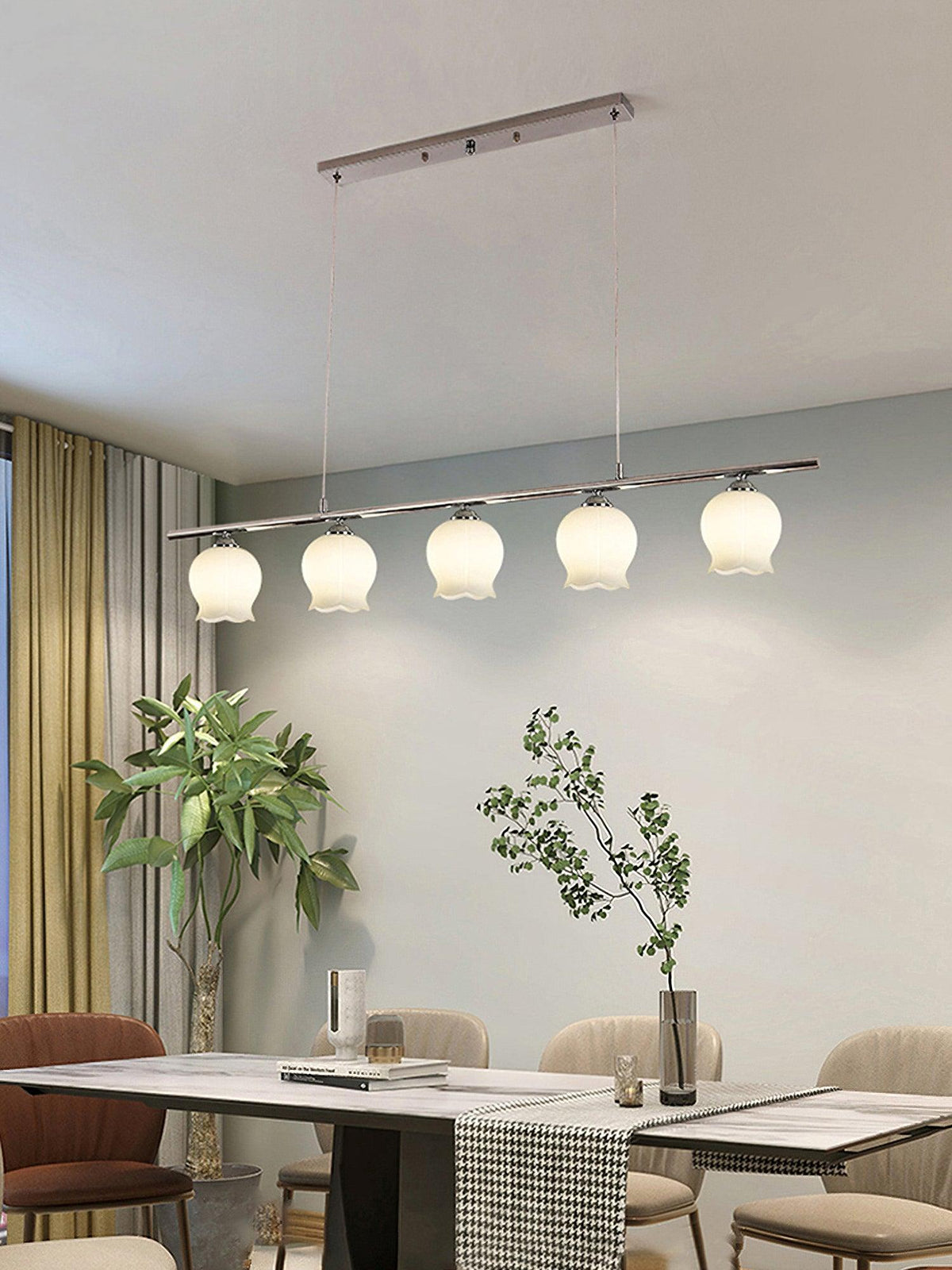 Evenara zeitgenössische minimalistische Pendelleuchte aus Glas mit Blumenmuster