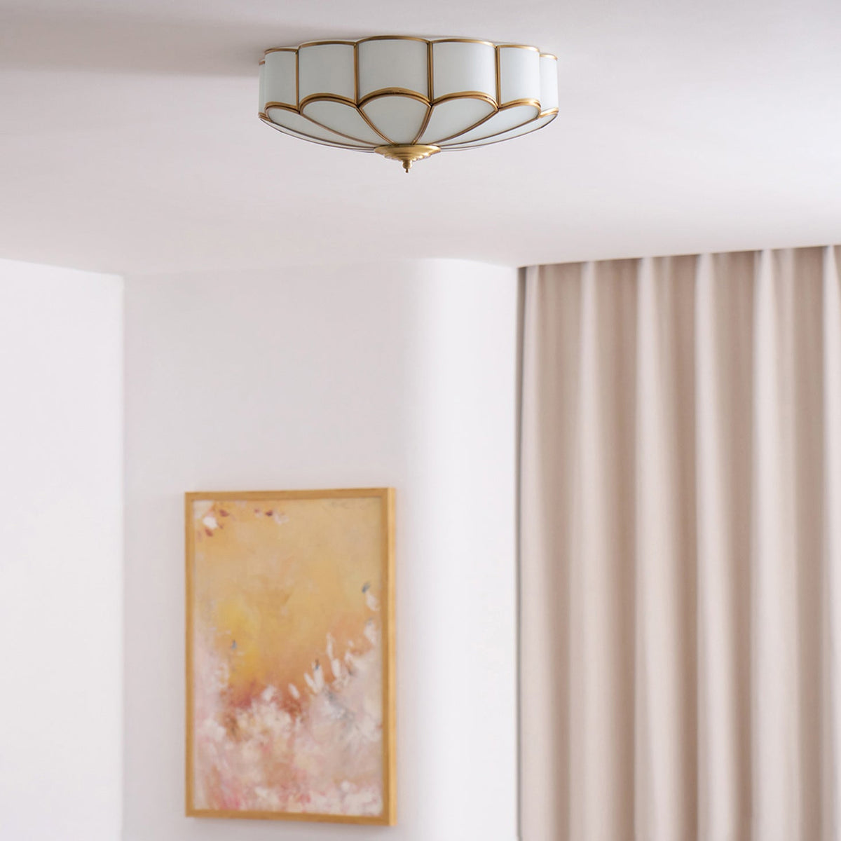 Velenena Deckenleuchte Flower Shape aus Glas in Messing
