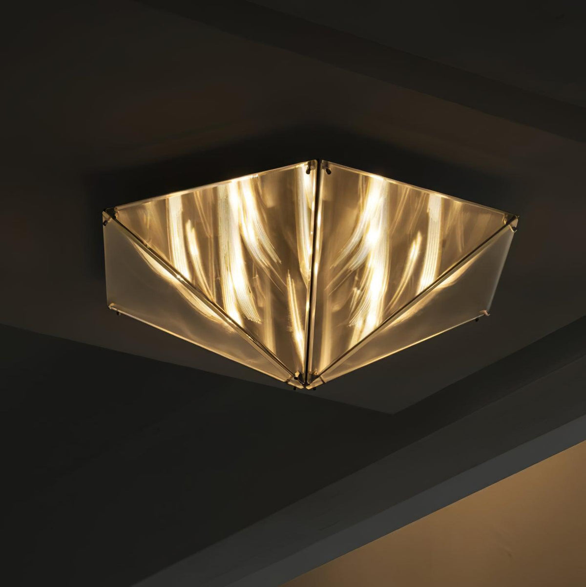 Facet Moderne Deckenleuchte aus Glas