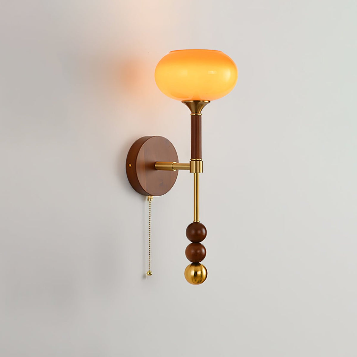Hilda Roma Elegance Holz-Wandleuchte