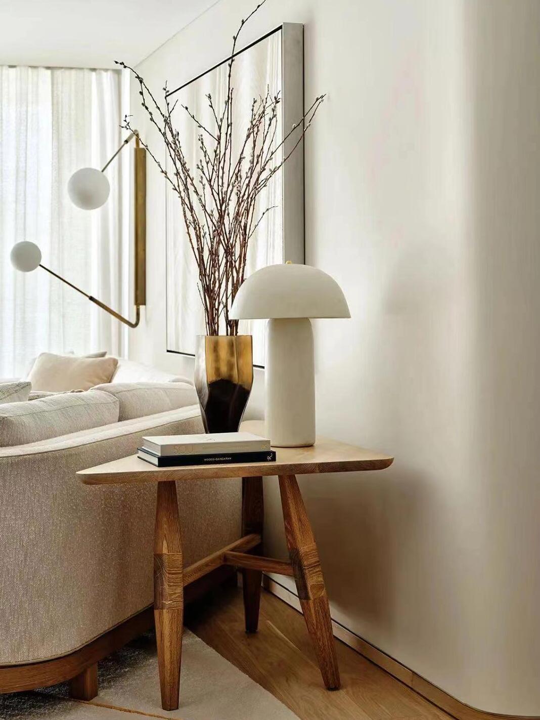 Brolen Keramik-Tischleuchte im minimalistischen Stil