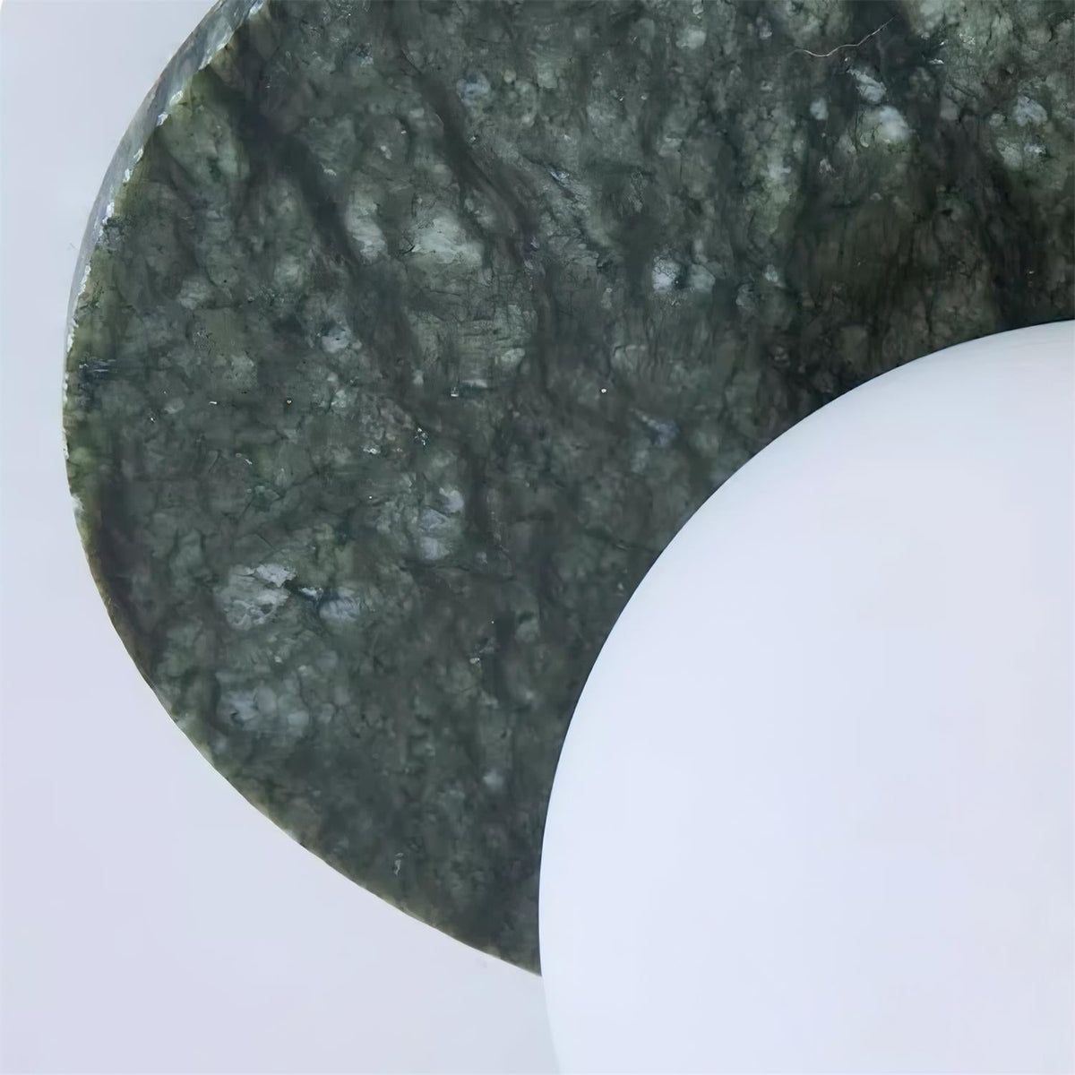 Enox Minimalistische Marmor Globus Wandleuchte
