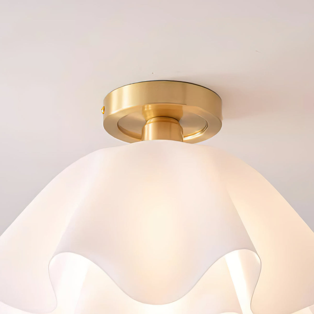 Menro Deckenleuchte in Blumenform