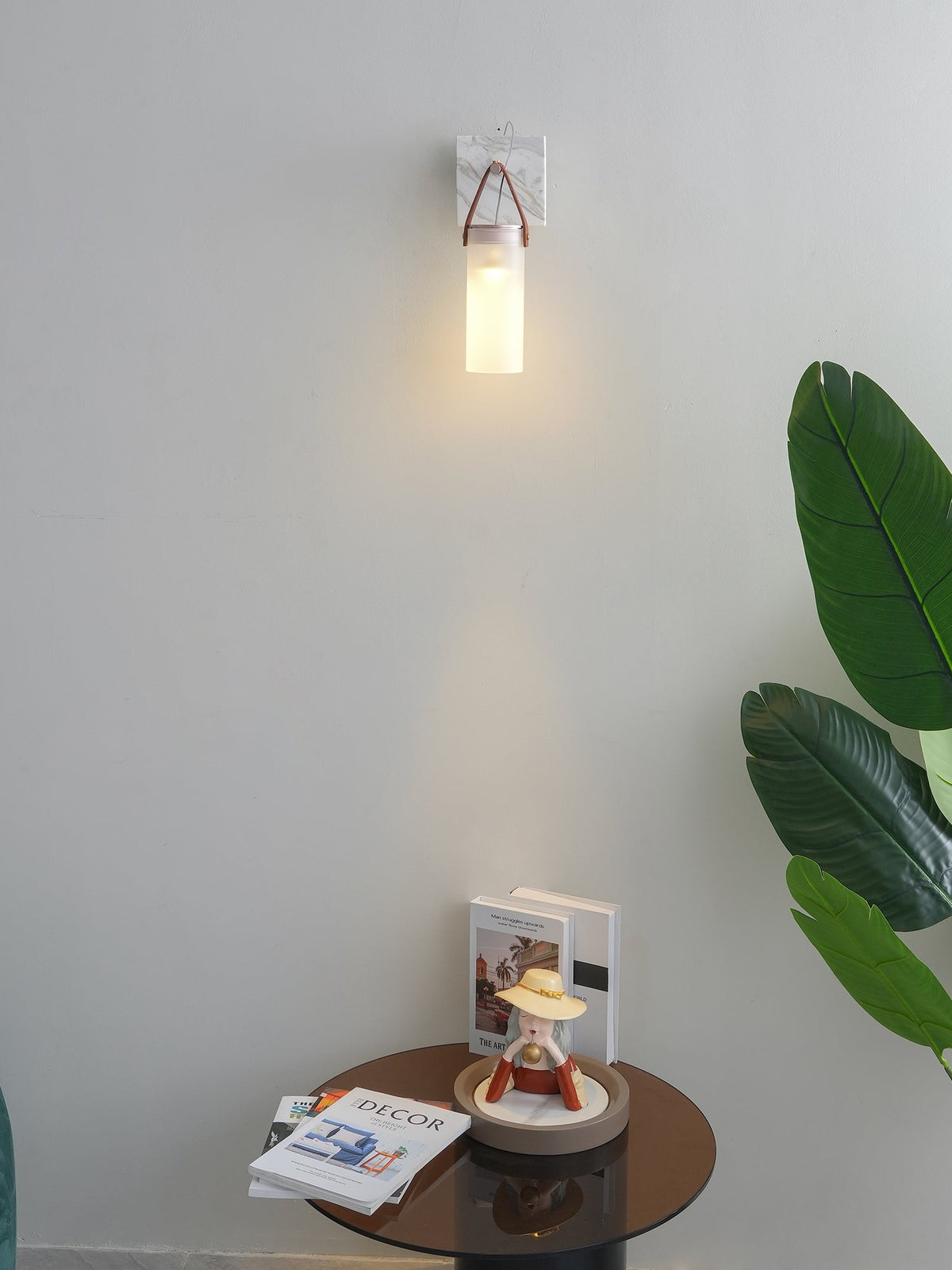 Galerie Wandleuchte Fontana Glas Leder Marmor