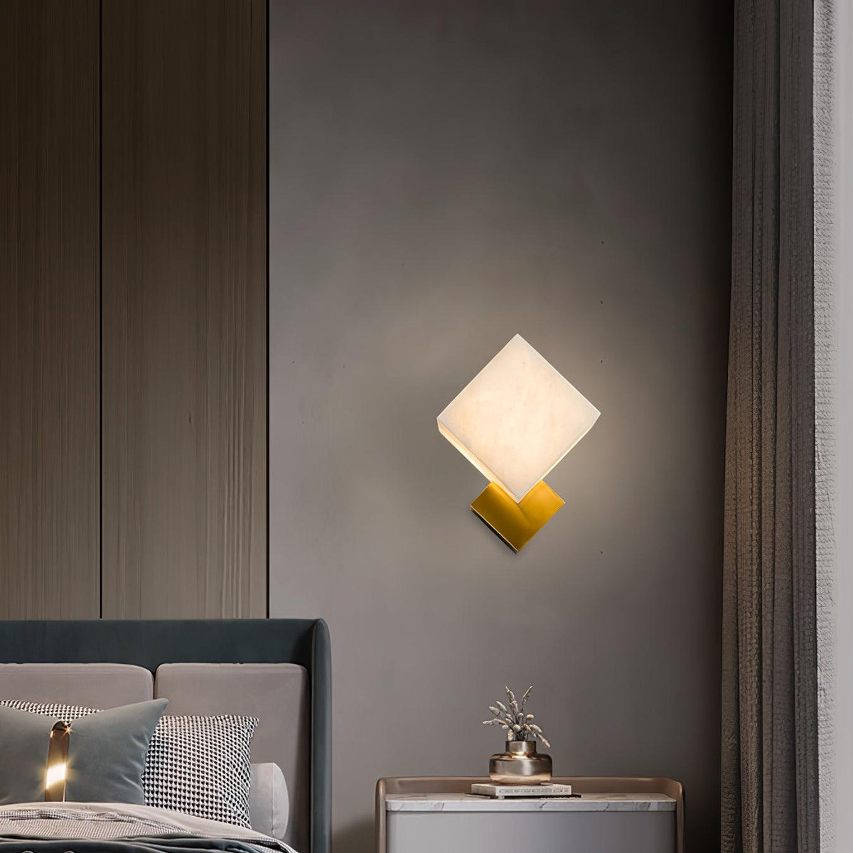 Block Alabaster-Wandleuchte