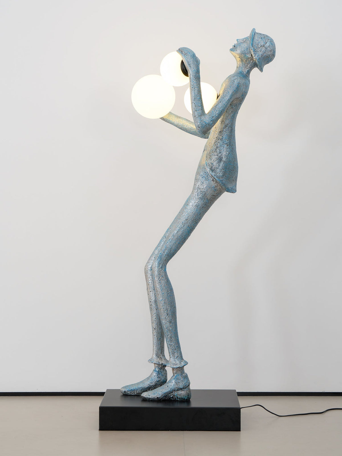 Seloia Gentleman Sculpture Stehleuchte