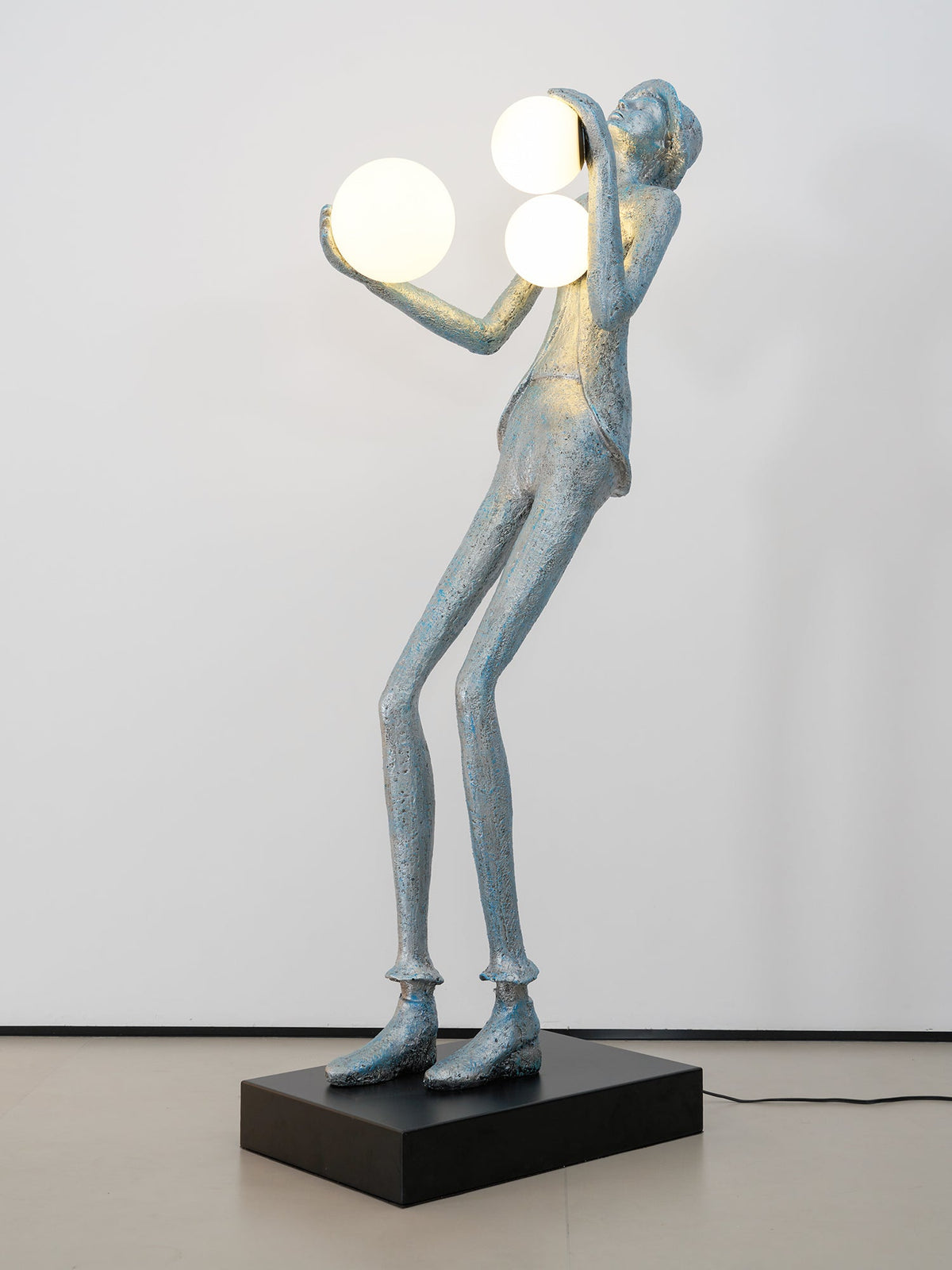 Seloia Gentleman Sculpture Stehleuchte