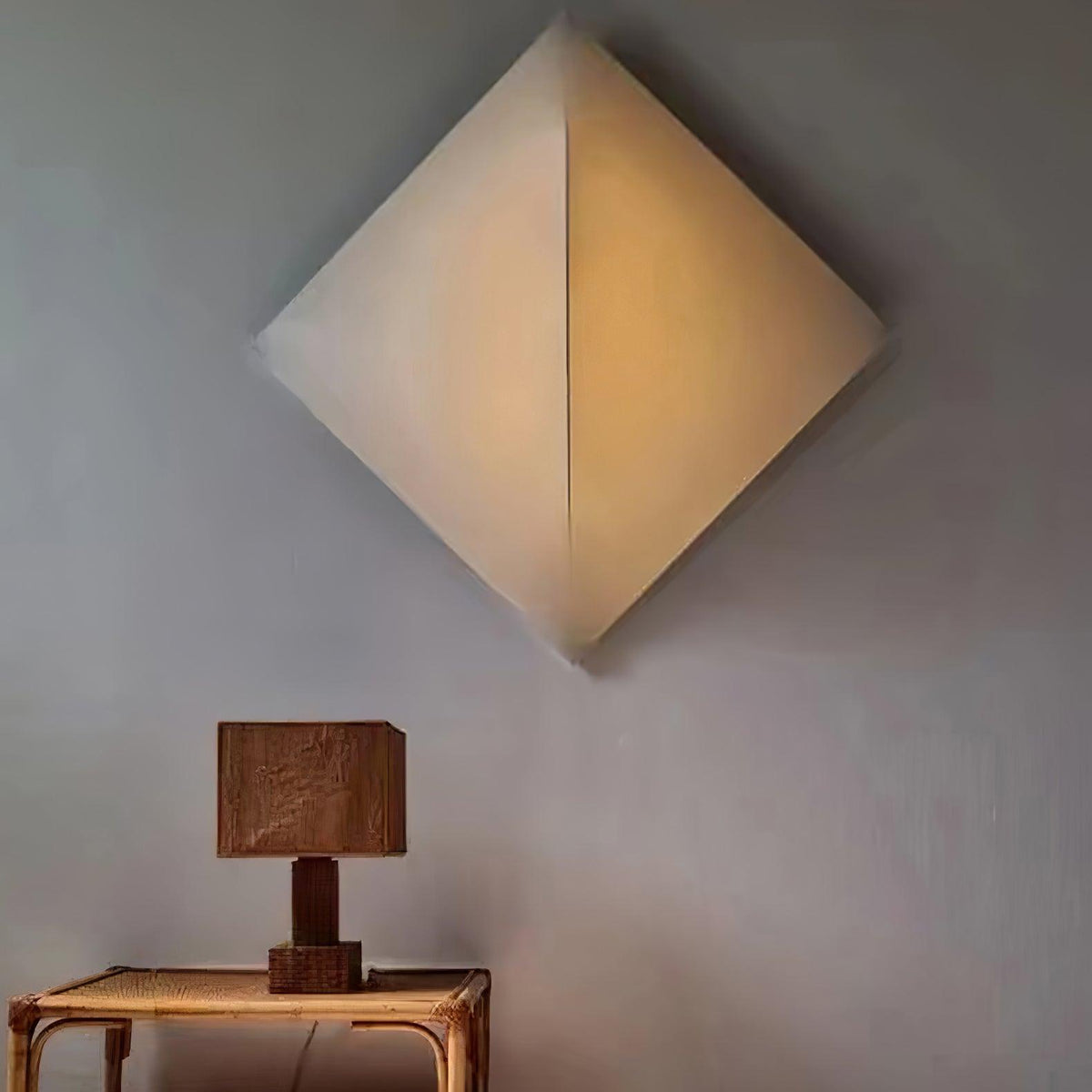 Linivelia Minimalistische Wandleuchte aus Stoff