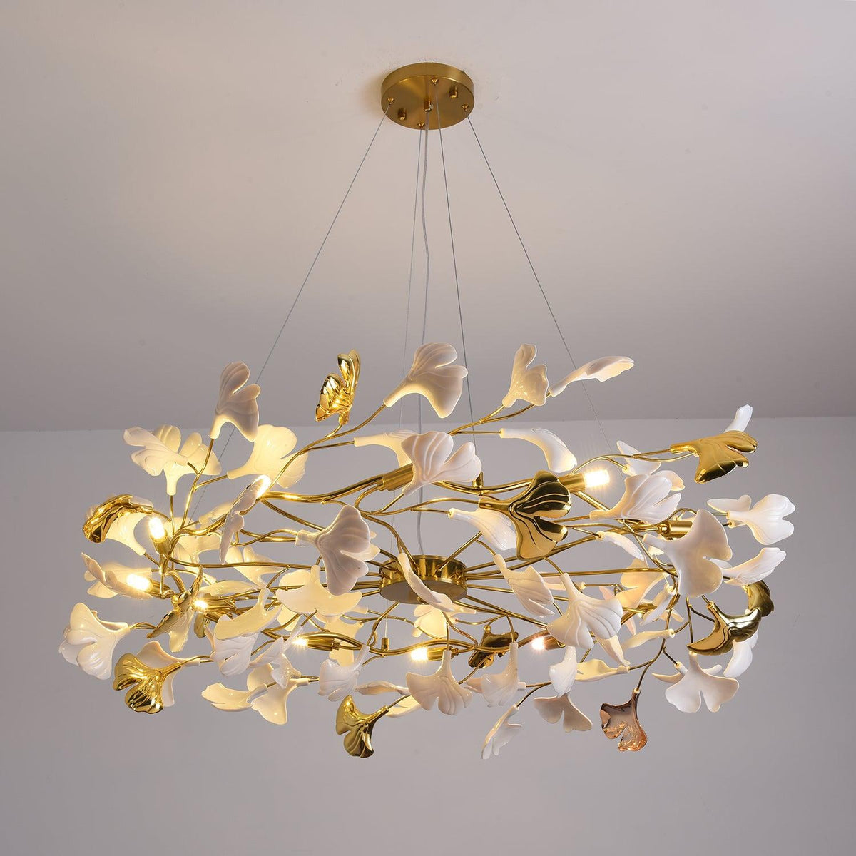 Oden Kronleuchter Ginkgo-Blatt-Keramik-Skulptur