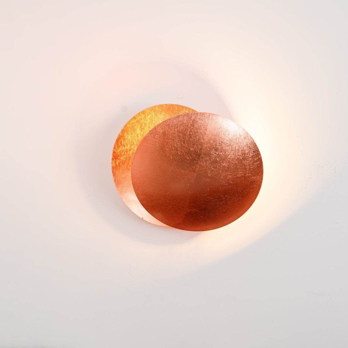 Fioris zeitgenössische minimalistische Kunst-Wandleuchte