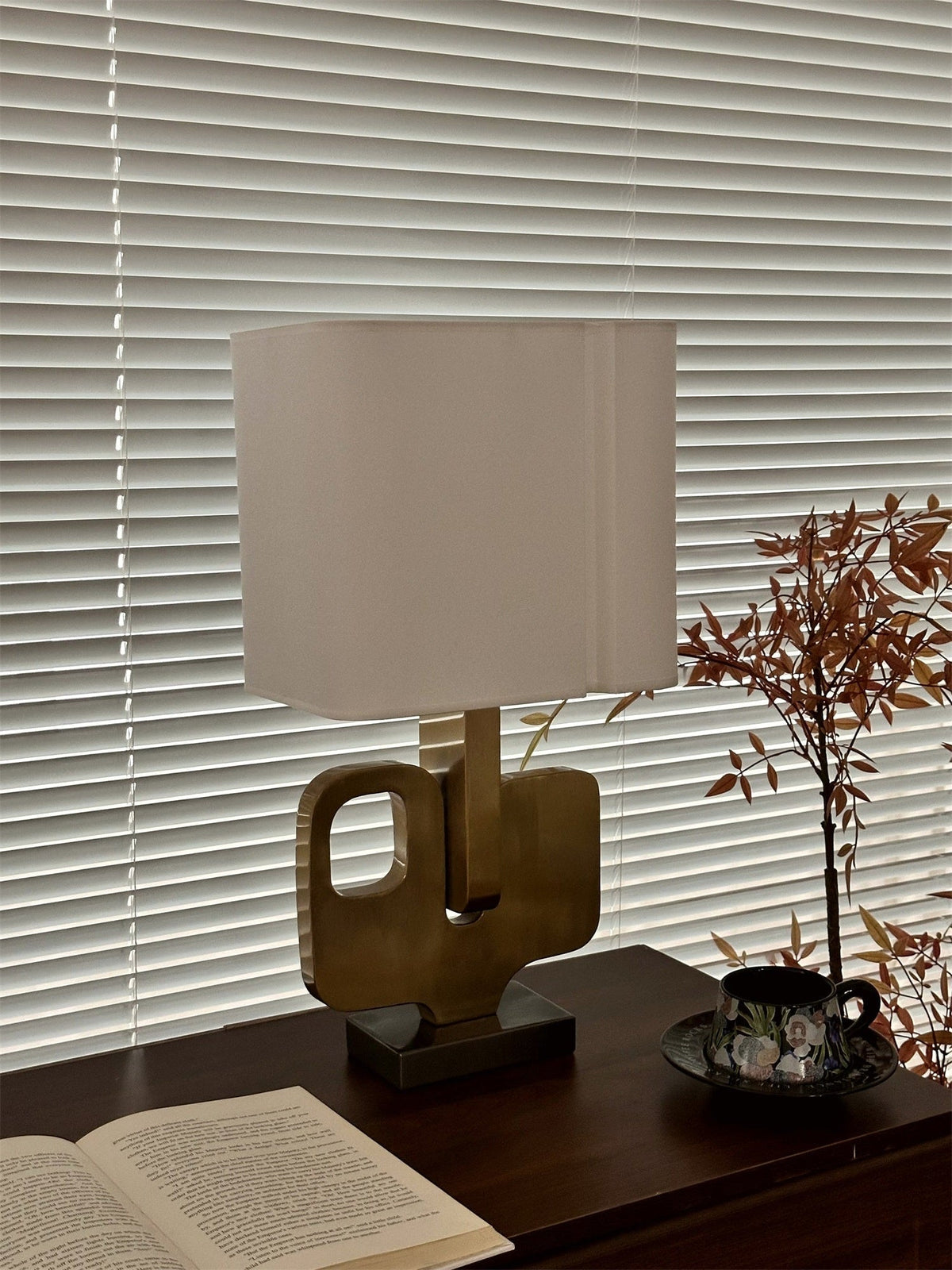 Glyph Tischlampe