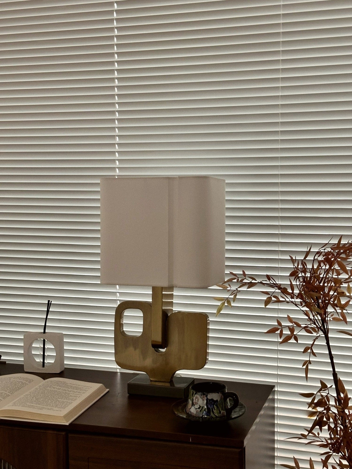 Glyph Tischlampe