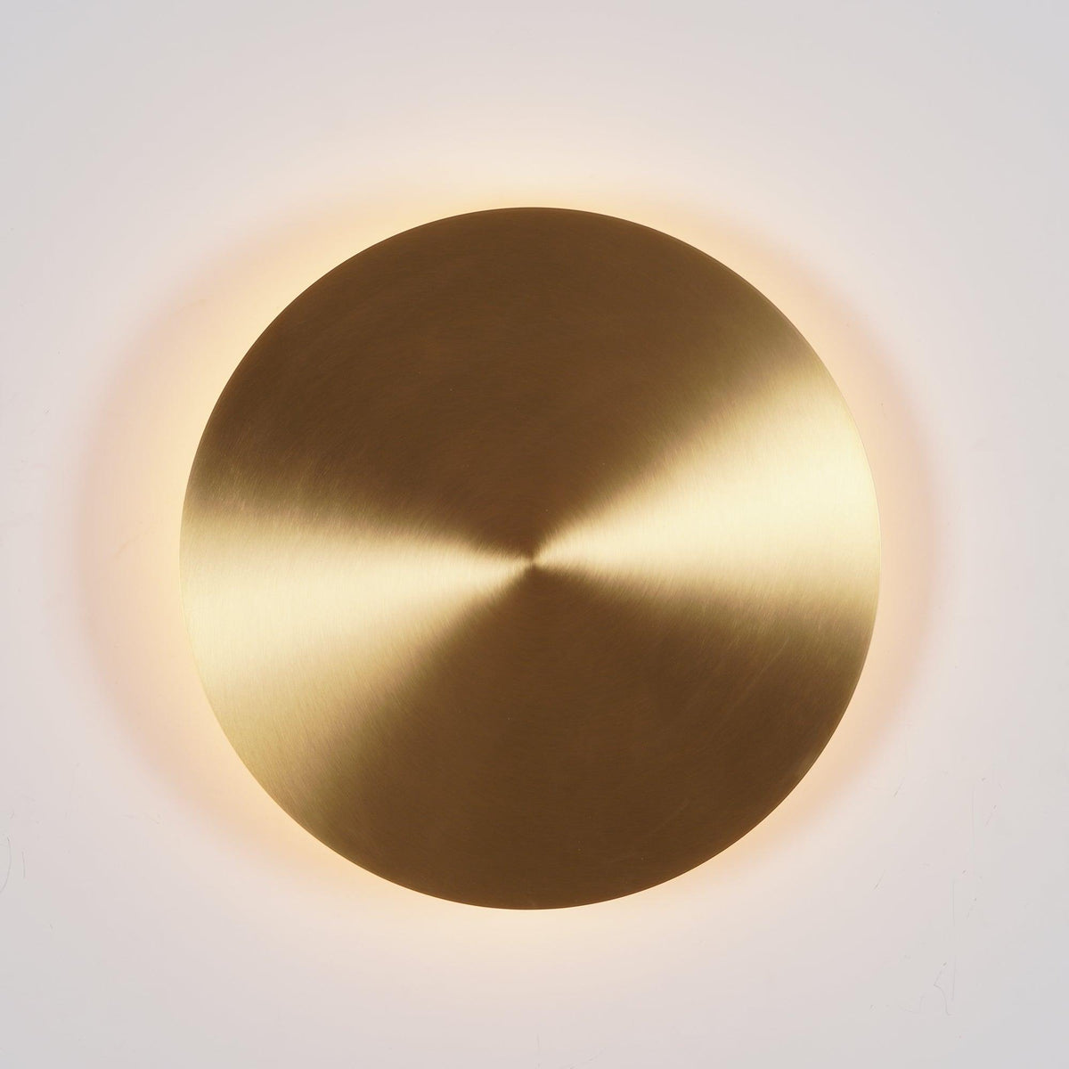 Phelan Messing Minimalistische Wandleuchte