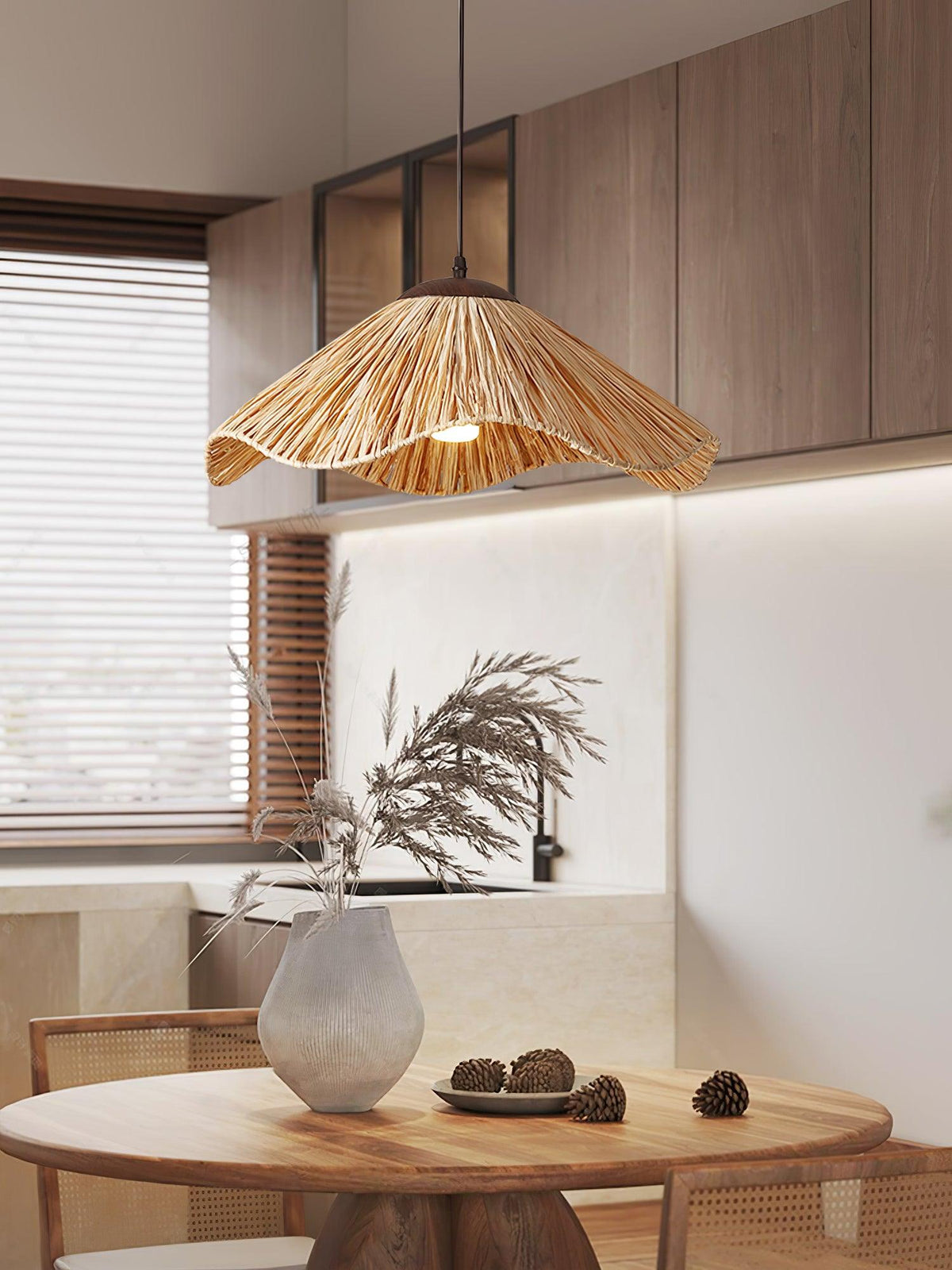 Falinor Pendelleuchte aus Stroh im Boho-Stil