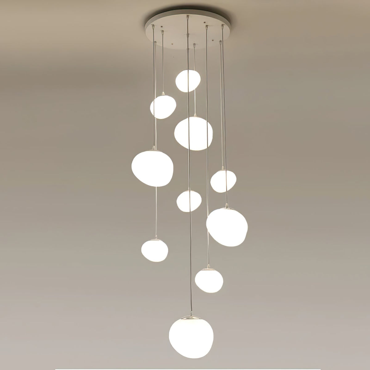 Riveaine Pendelleuchte in skandinavischem Design