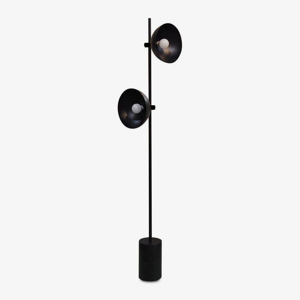 Lumase Stehleuchte aus Glas im minimalistischen Stil