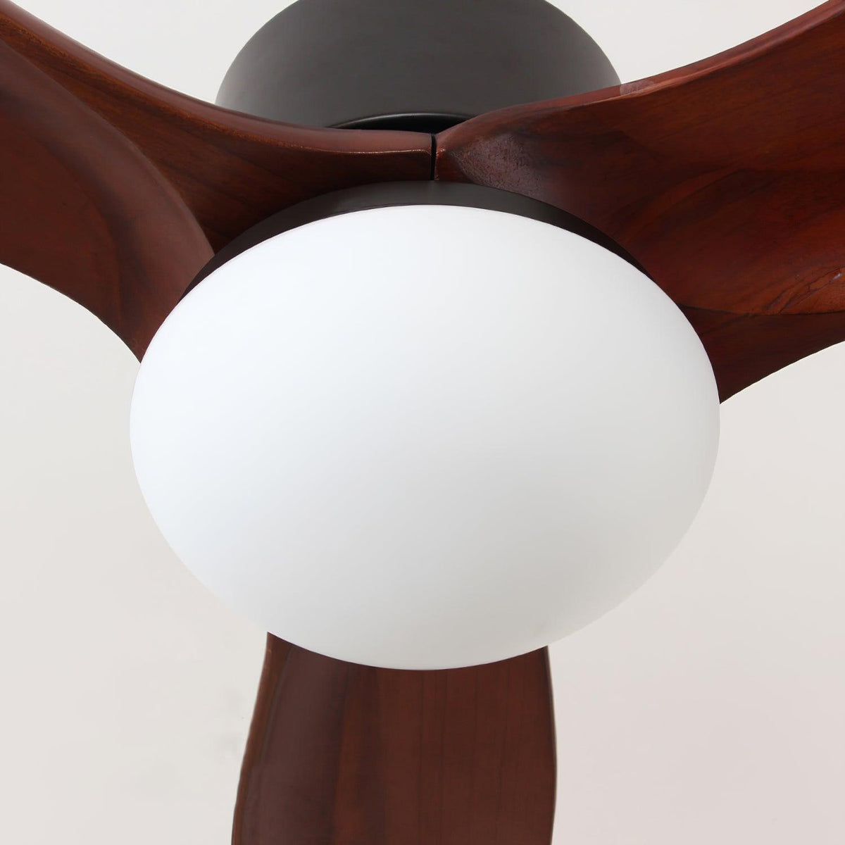 Norirora Elegance Natural Deckenventilator mit Beleuchtung