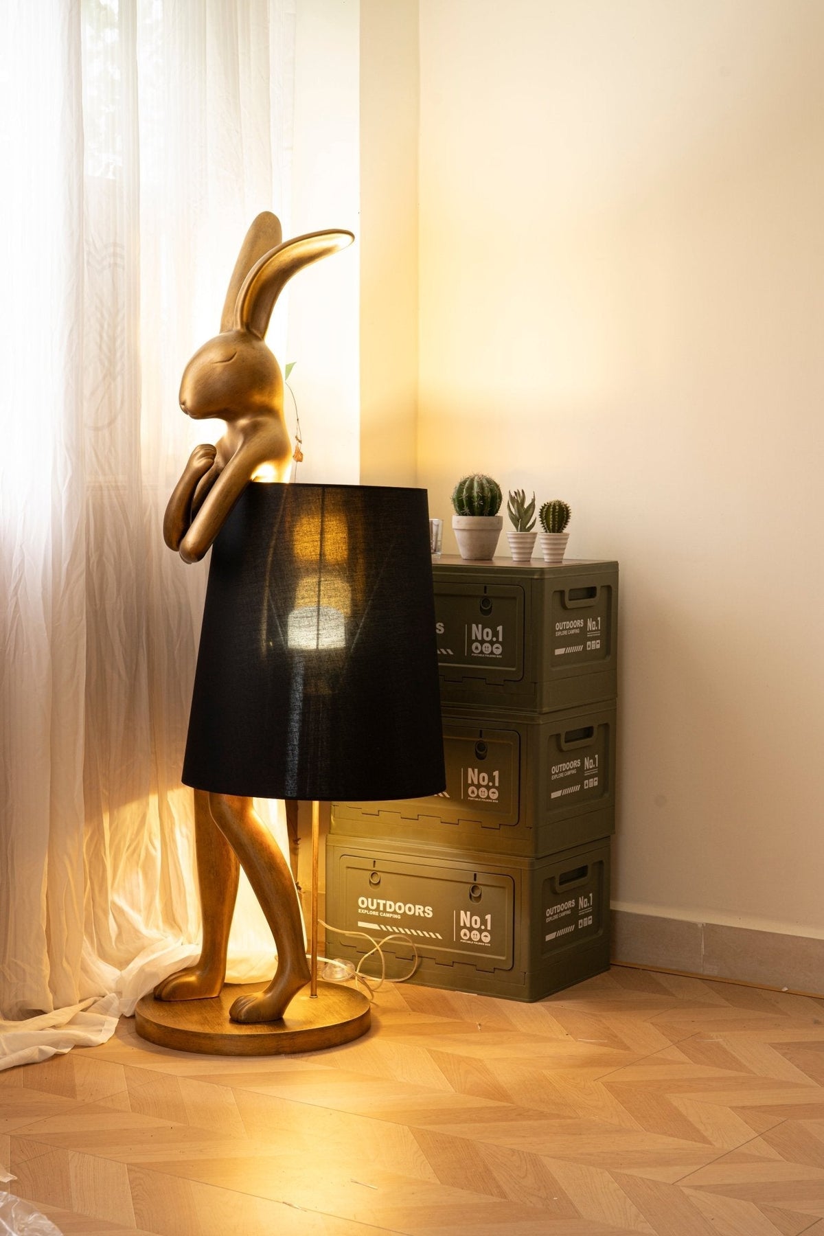 Sedr luxuriöse Stehleuchte im Hase-Silhouette-Design