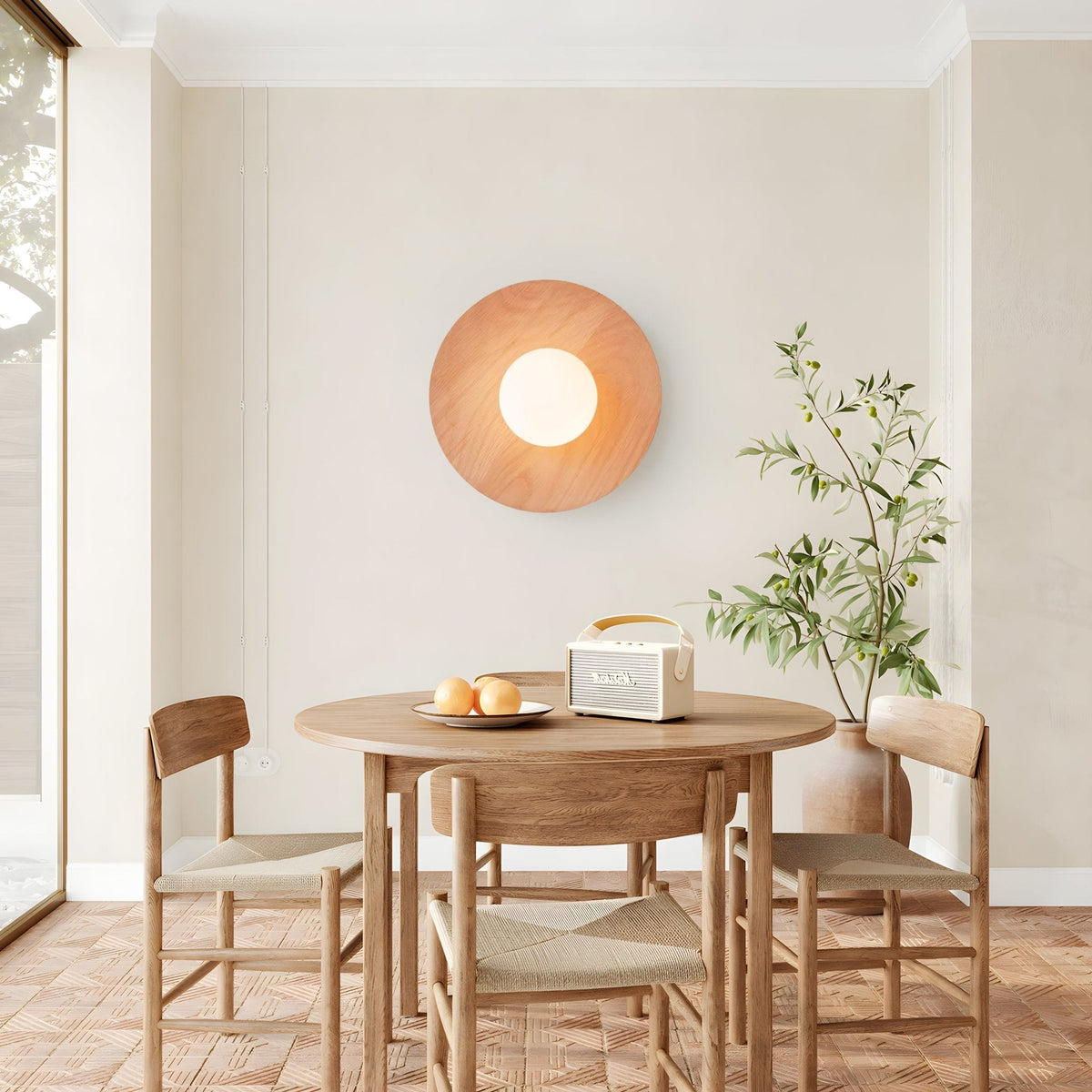 Eloza zeitgenössische minimalistische Wandleuchte aus Holz und Glas