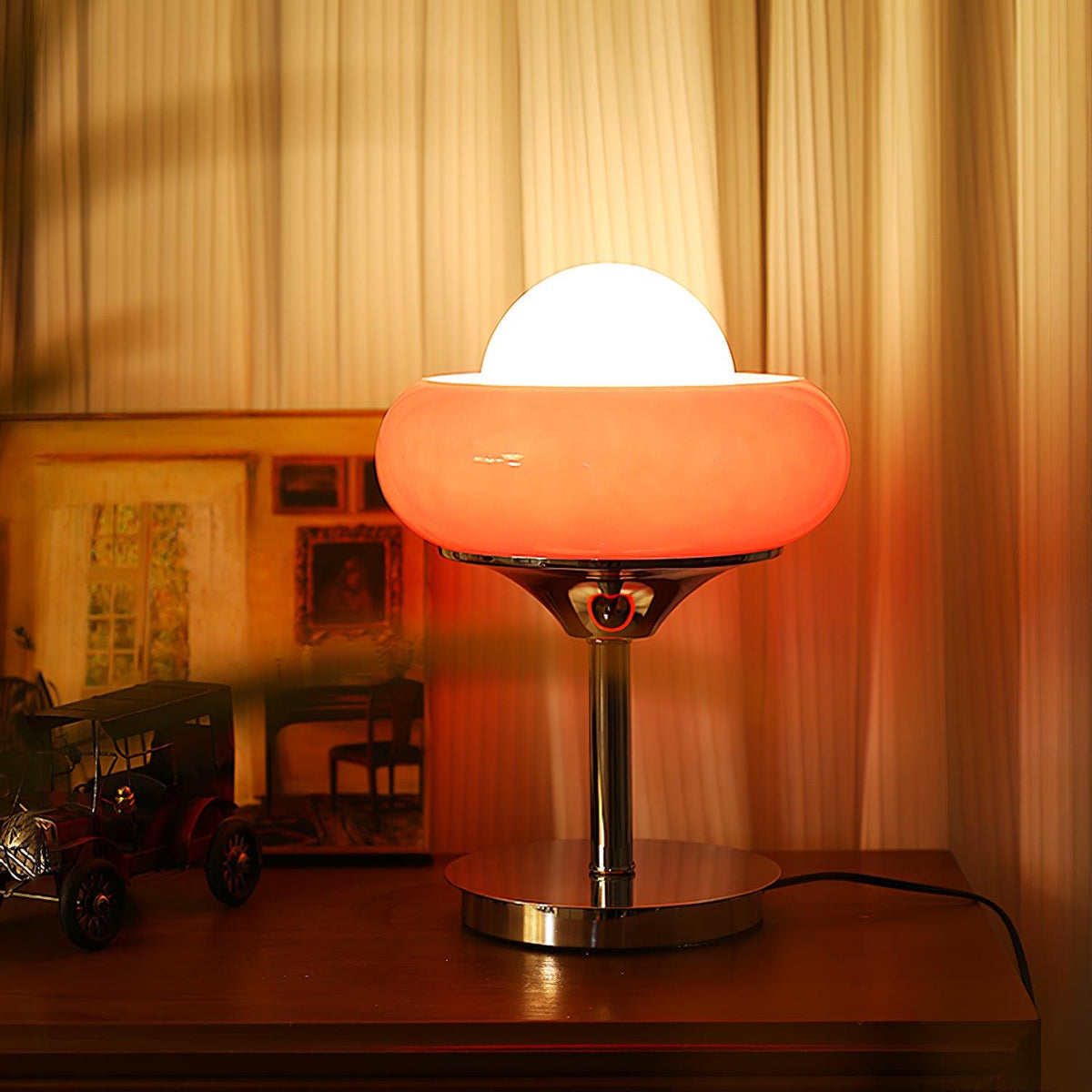 Solise Tischleuchte aus Glas im Retro-Vintage-Stil