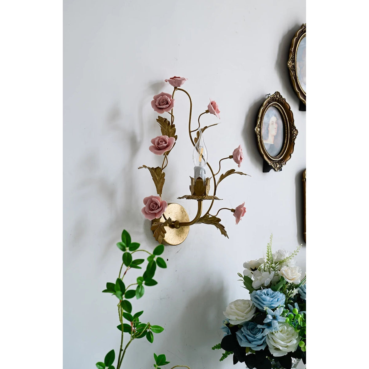 Rosea Wandleuchte