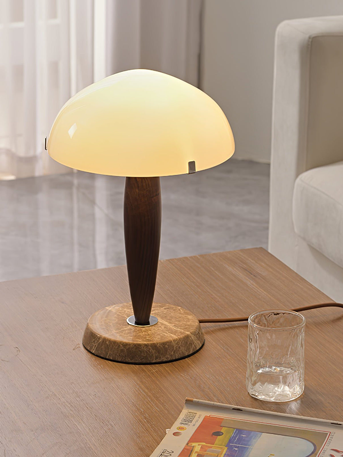 Emerson Tischleuchte aus Holz
