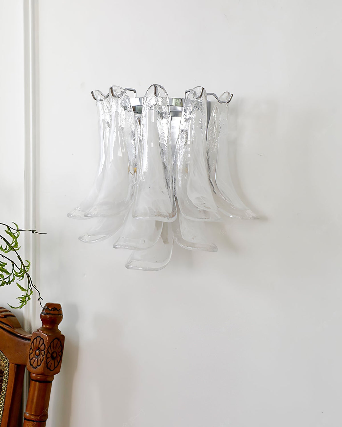 Celarelle Wandleuchte Petal Glas Hufeisenform Minimalistisch