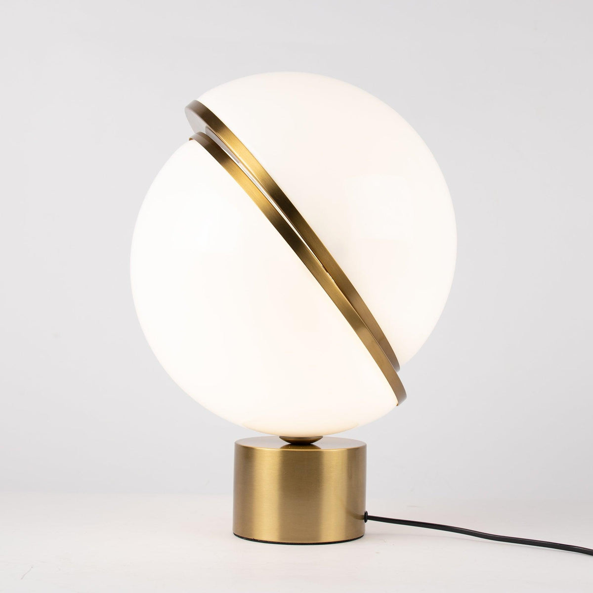 Solaria futuristische Tischleuchte