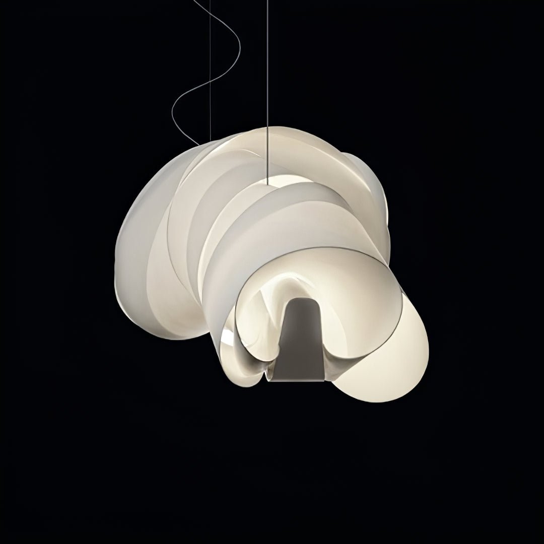 Ribbon Kronleuchter aus PVC im Spielvollen Stil