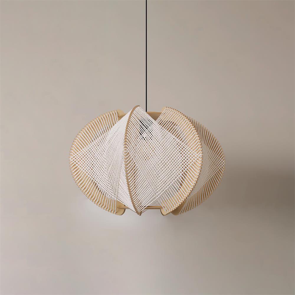 Atel Pendelleuchte aus Holz und Hanfseil