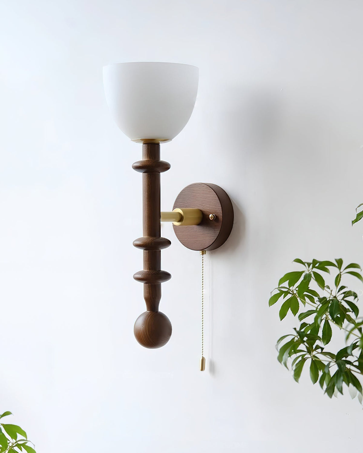 Aldorelia Wandleuchte aus Holz modern